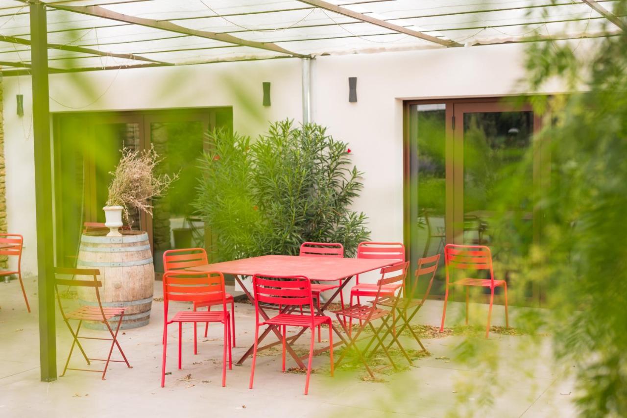 Chambres D'Hotes - Domaine De Cristia Courthezon Exterior photo