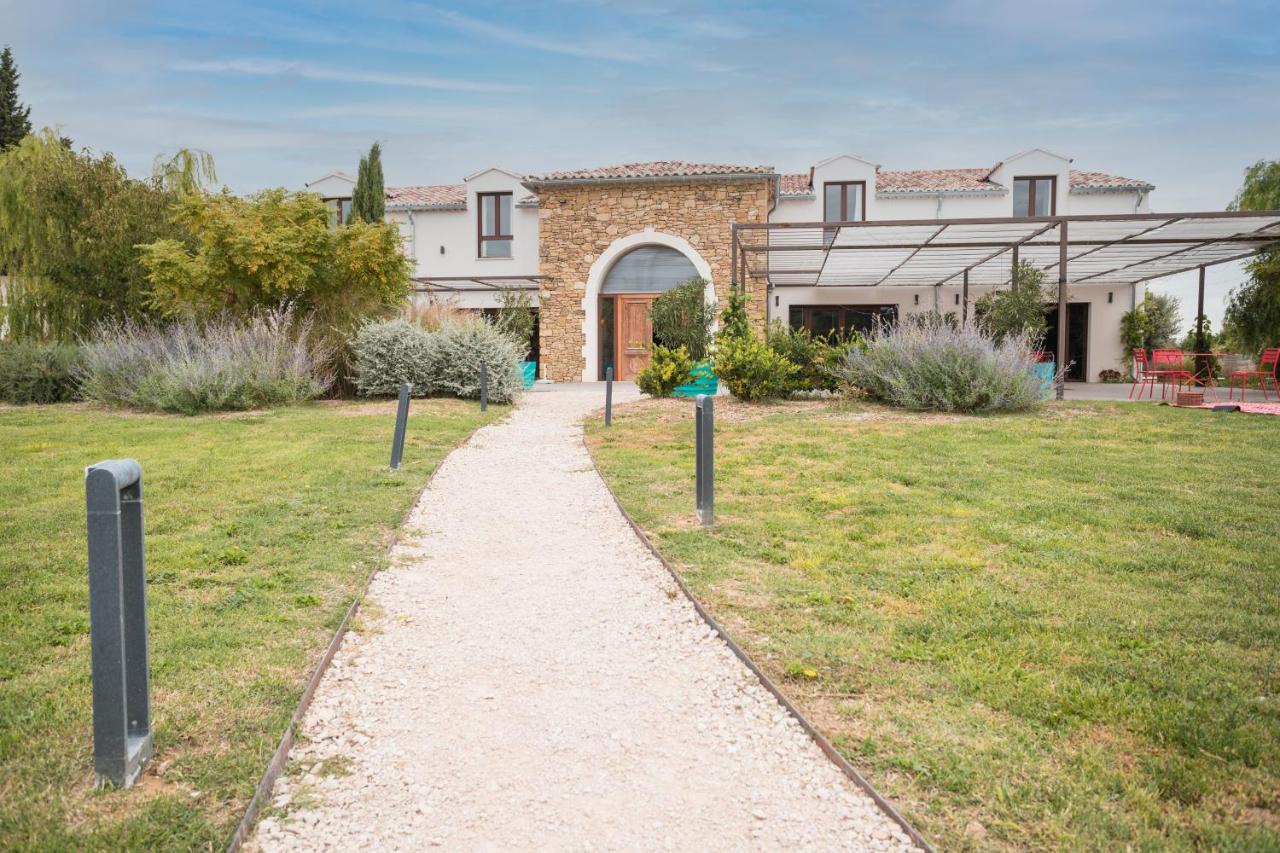 Chambres D'Hotes - Domaine De Cristia Courthezon Exterior photo